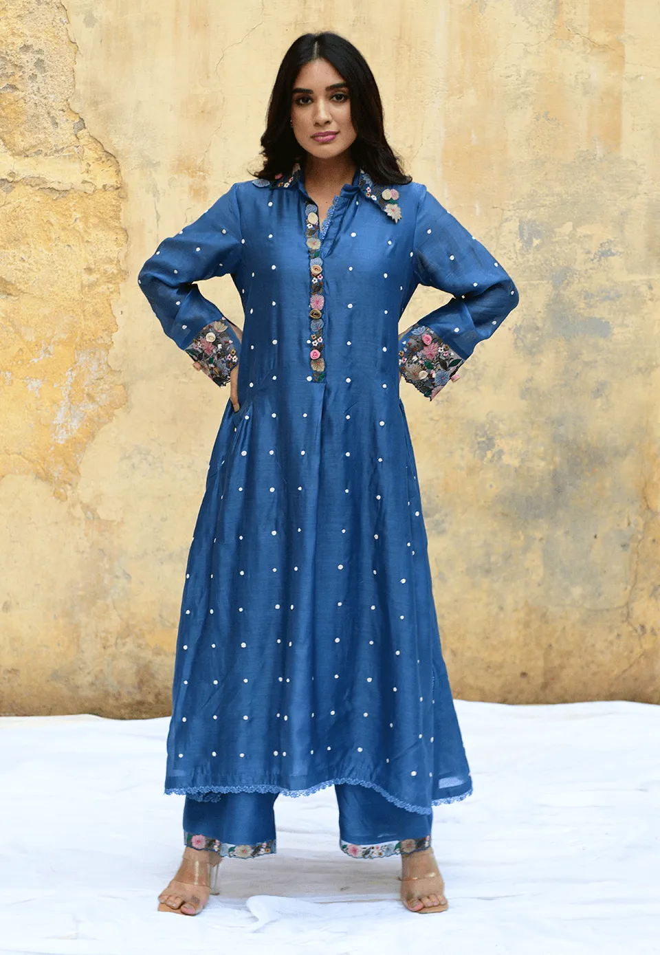 Blue Orchid Collar Kurta And Pants