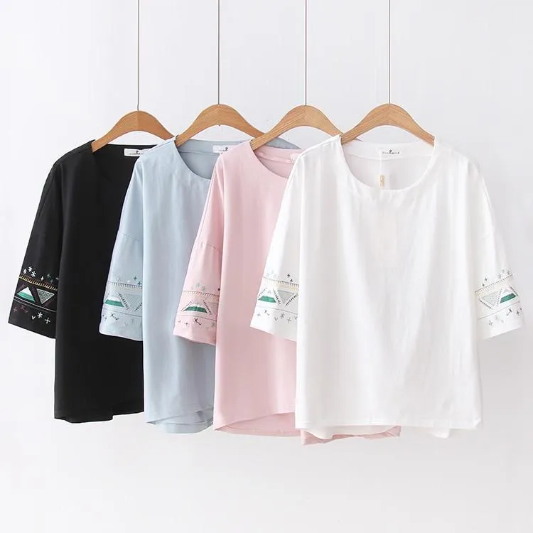 Cuff Embroidery Shirt
