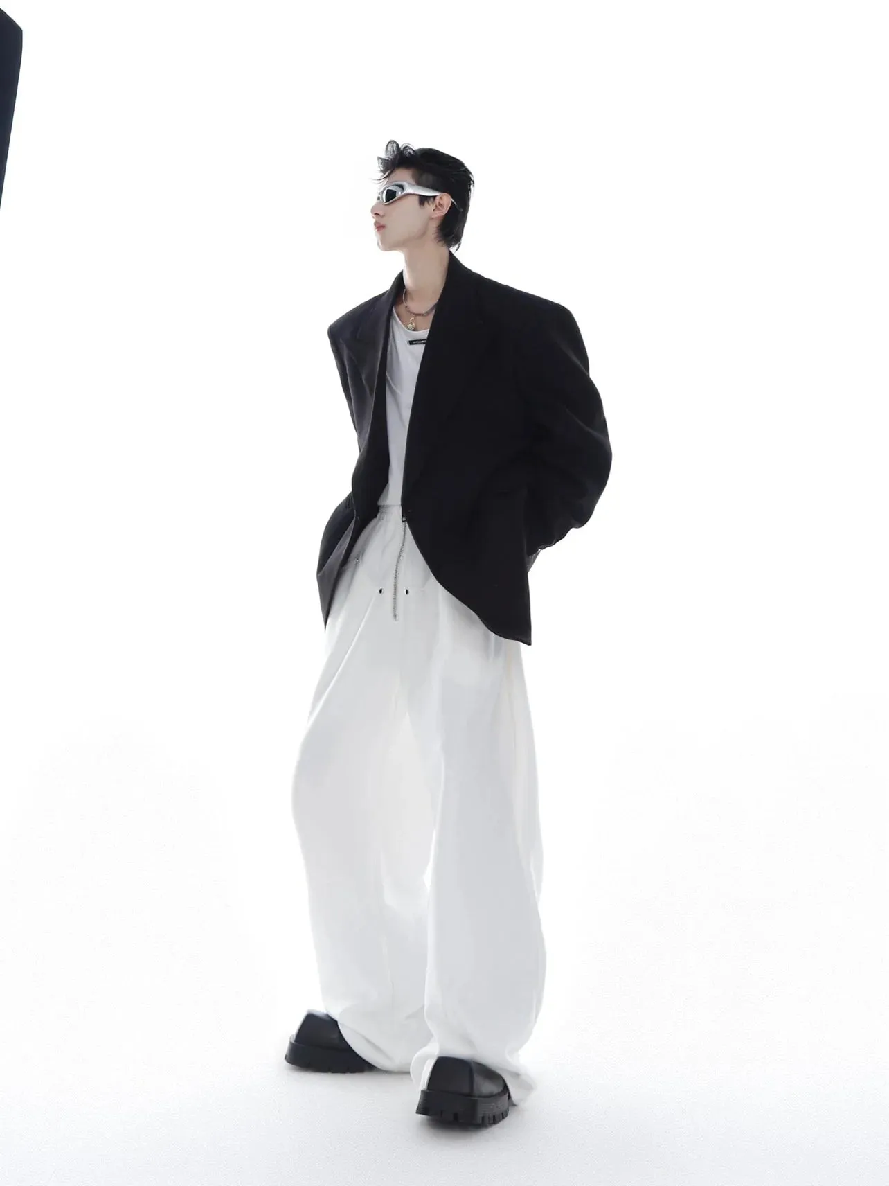 Trendy Metal Zipper Wide-Leg Sweatpants with Versatile Minimalism