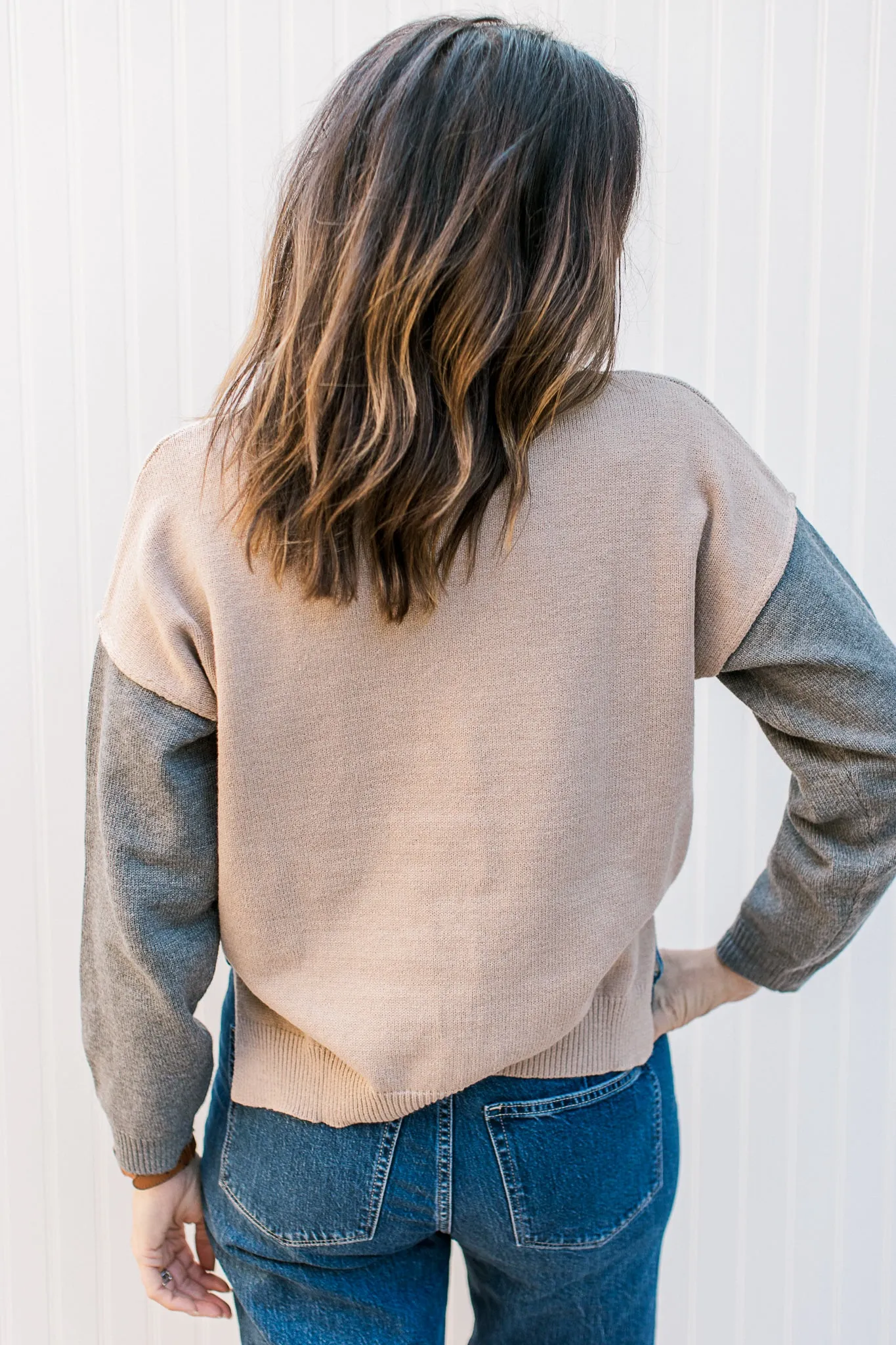 XZ Simple Contrast Sweater